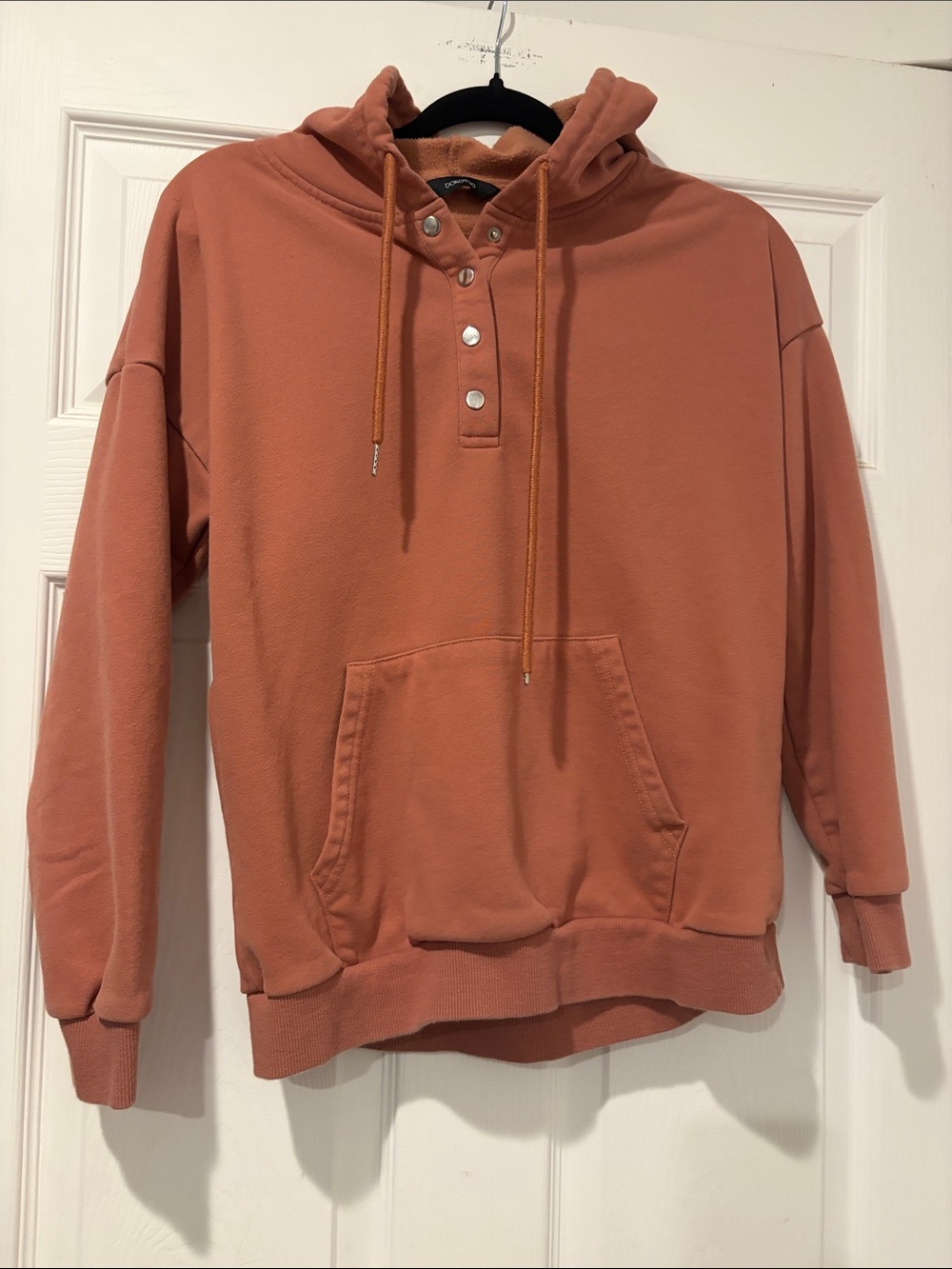 Women’s Henley Hooded Pullover in Rust Orange